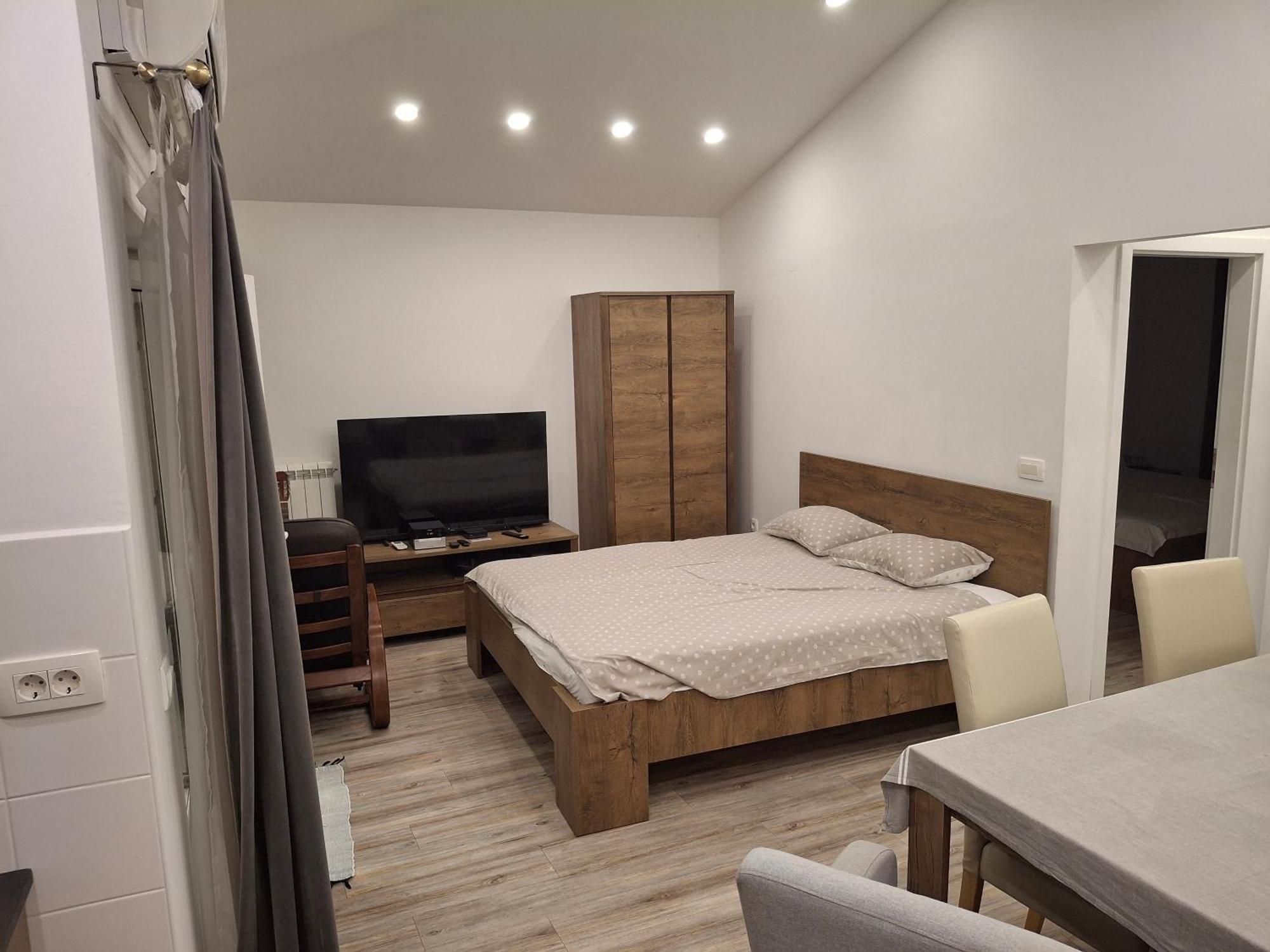 Apartma Med Oljkami - Portorož Eksteriør billede